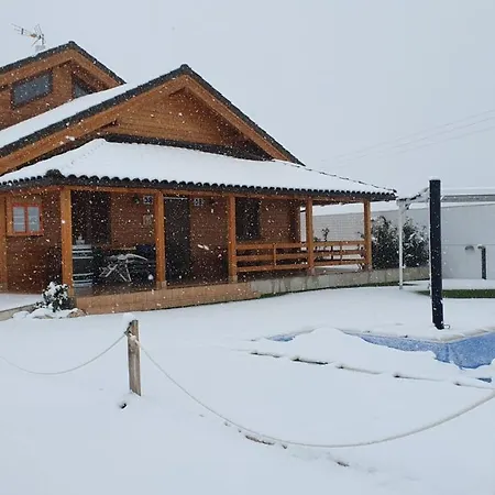 Madera Y Miel Con Ninos En Puy Du Fou Hébergement de vacances Guadamur