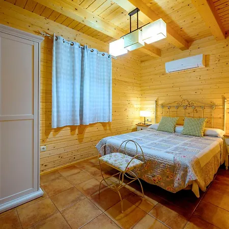 Hébergement de vacances Madera Y Miel Con Ninos En Puy Du Fou