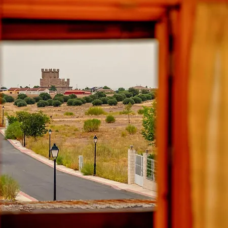 Madera Y Miel Con Ninos En Puy Du Fou *